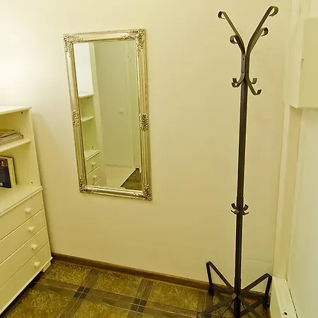 Apartment White Dream